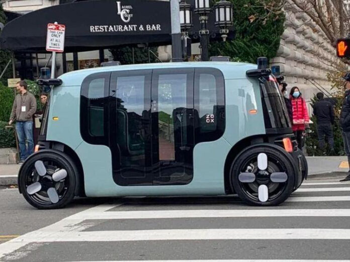 A empresa já realiza testes em Foster City, São Francisco, Las Vegas, Austin, Miami e Seattle, cada uma com suas próprias regulamentações e zonas permitidas de circulação
