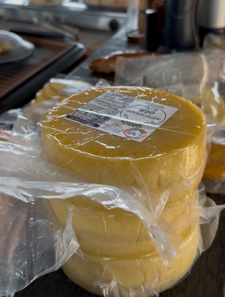 Paiol do Queijo se tornou uma parada para Caminhoneiros amantes de queijos de qualidade